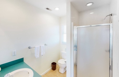 Ocean Hill House | Oceanfront house with home theatre & rec room with pool table