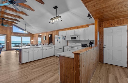 Carolina Dunes House | Oceanfront oasis with direct beach access and private walkway