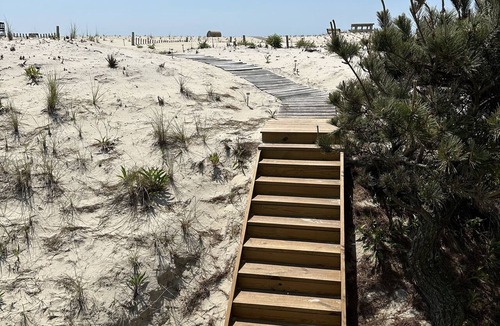 Holgate House | OceanFront, Private Beach Entrance.