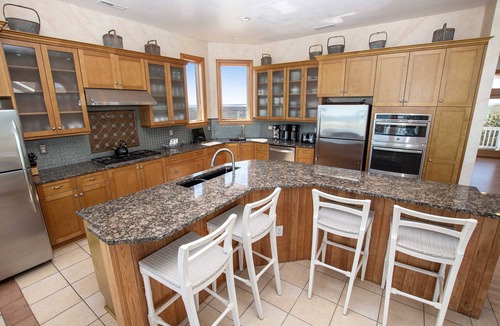 Pine Island House | OCEANFRONT, Private Pool, Ocean Views, Private Beach Access, PI250, Windrift