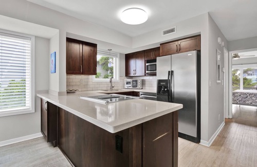 South End House | Oceanfront Townhome with Amazing Ocean Views