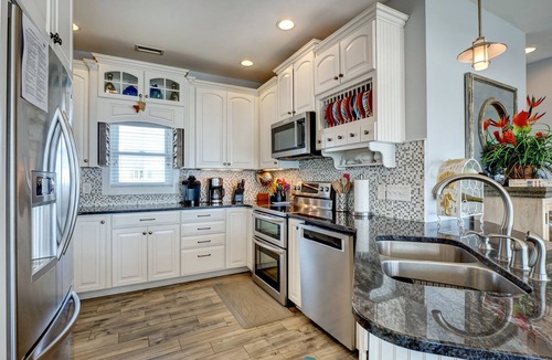 Village of Stump Sound House | OCEANFRONT 5-bdrm Elevator Pool/Tennis Volleyball/Putt-Putt Dogs Welcome!