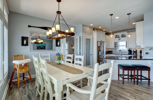 Village of Stump Sound House | OCEANFRONT 5-bdrm Elevator Pool/Tennis Volleyball/Putt-Putt Dogs Welcome!