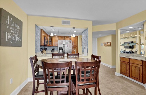 Sneads Ferry House | Oceanfront Condo with beach access