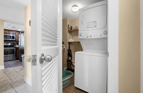 Sneads Ferry House | Oceanfront Condo with beach access