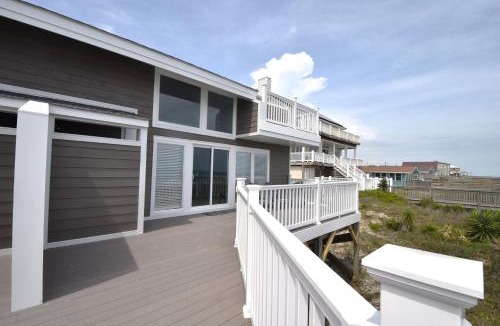 Emerald Isle House | Oceanfront vacation property - West