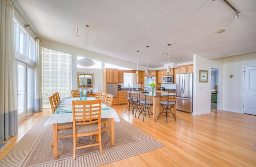 Kure Beach House | OceanFront - X5 Master bedrooms - Private Pool & Tiki bar