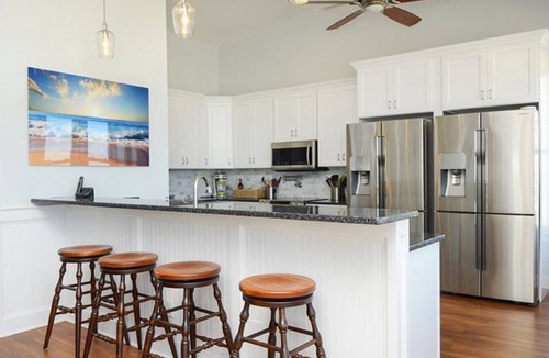 Carova Beach House | OceanfrontOasis w/Breathtaking Views! Pool w/TikiBar.Hottub.Guesthouse
