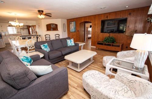 South Nags Head House | Oceanside, 400 ft to Beach access, screened porch, SNH416, Ocean Adventure