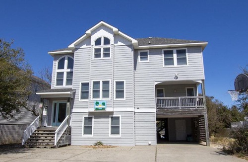 Ocean Sands House | Oceanside, Close to beach, private pool, Hot Tub, OL1, Wild and Wonderful