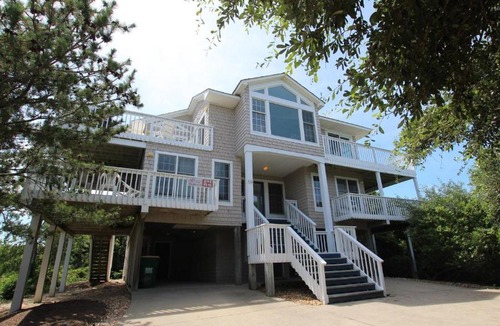 Pine Island House | Oceanside, Close to Beach, Private Pool, Hot Tub, PI65, Eagle's Nest