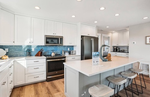 Duck House | Oceanside in the heart of Duck! Private Pool, Hot Tub! Pet friendly