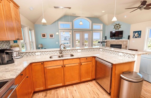 Carova Beach House | Oceanside, Priv Pool, Hot Tub, Foosball, Wild Horses- 4x2177, Frosty Shores