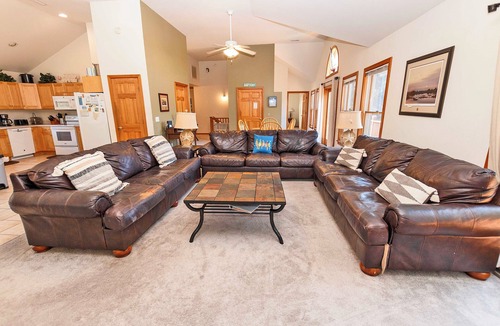 Southern Shores House | Oceanside, Private Pool, Golf Cart, Bar, Hot Tub, Rec Rm, SS4, Sunning Your Bunns