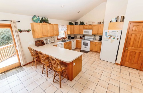 Southern Shores House | Oceanside, Private Pool, Golf Cart, Bar, Hot Tub, Rec Rm, SS4, Sunning Your Bunns