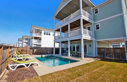 Whalehead Beach House | Oceanside, Private Pool, Hot Tub, CSH988, Shore Thing