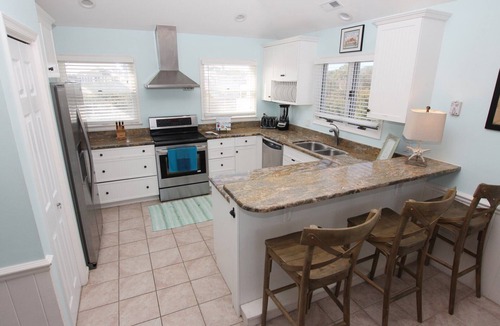 Corolla Light House | Oceanside, Private Pool, Hot Tub, Close to beach access, 224, Its All Good