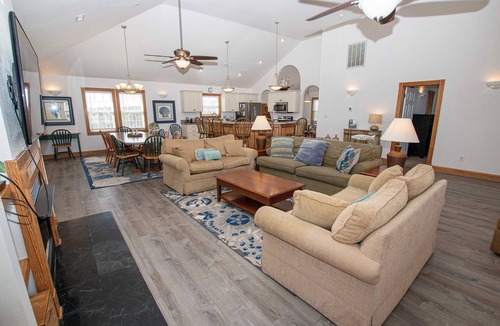 Pine Island House | Oceanside, Private Pool, Rec Room, Vllyball, PI157, Vintage Pine