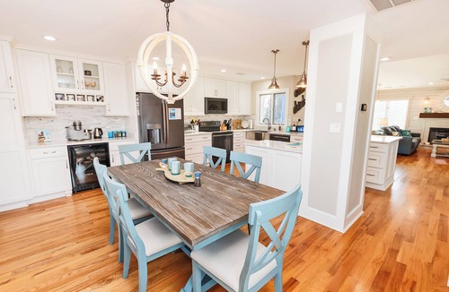 Corolla Light House | Oceanside, Resort Amenities, Close to Beach- 669, Bright Side of the Road
