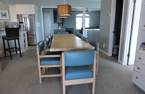 Emerald Isle House | OF, Elevator, Hcap-Friendly, Hot Tub, Dog Friendly