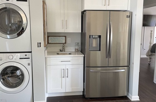 Tranquil Harbour House | Off The Hook-renovated dog friendly listing!