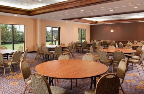 Gastonia House | Offering Spectacular Views of Gastonia! 2 Units Near Gastonia Farmers Market