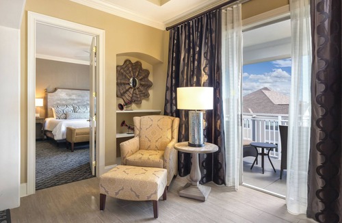 Pennington Bend Resort | OFFICIAL LISTING | Wyndham - Nashville 2BR Suite w/Pool, FREE WIFi, & More!