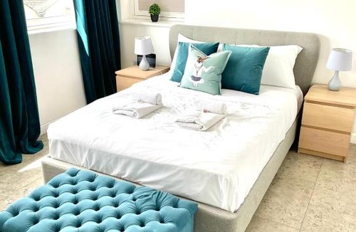 Mill Road Apartment | Old Bakery Studios Cambridge By Koala & Tree Short Lets & Serviced Accommodation