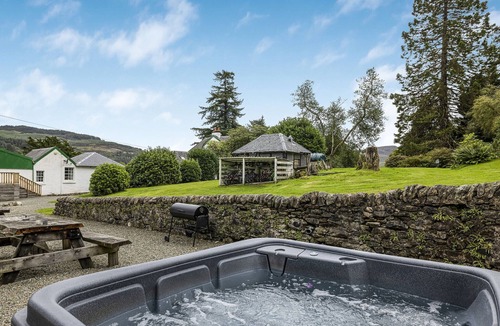 Colintraive Cottage | Old Barn at Ormidale House