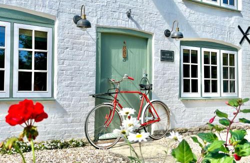 Middlemarsh House | Old Post Office