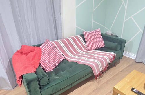 Wembley Central Apartment | Olive Immaculate Wembley Apartments, by Edens