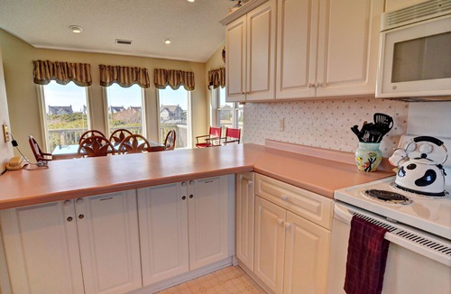 Topsail Beach House | On A Clear Day – Relax by the Sea