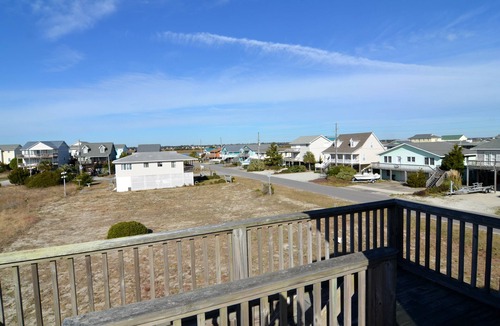 Topsail Beach House | On A Clear Day – Relax by the Sea