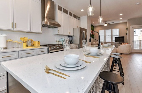 Plaza Midwood House | On the Move in Plaza Midwood!