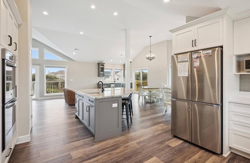 Southern Shores House | Only 200 ft to beach! NEWLY RENOVATED for 2024! Private Pool & Hot Tub!
