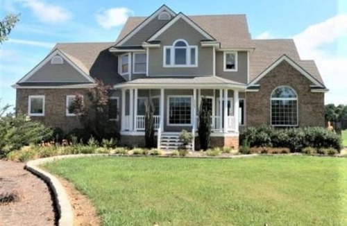 Columbia House | Only minutes from the beach! Why pay the high prices?