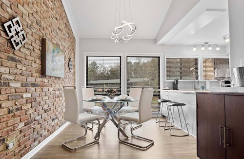 Chapel Hill House | Only two miles to UNC campus