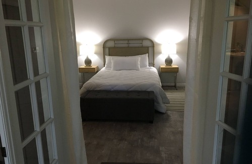 Highlands House | Open summer &fall dates/great porch/close to Downtown/Pets ok