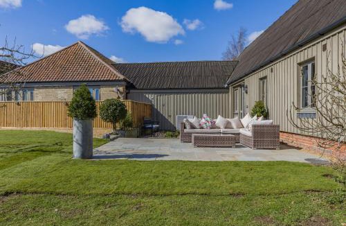 Thurlton House | Orchard Barn