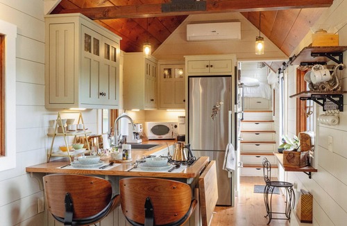 Cullowhee House | Original Timbercraft Denali Tiny Home Mtn Views Dog Yard Lake Glenville