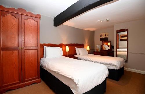 New Forest District Hotel | Original White Hart, Ringwood by Marston's Inns