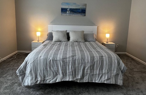 Piney Green House | Osprey Getaway 3500sqft open floor plan , close to base, beaches, restaurants