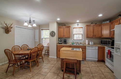 Cullowhee House | Our Pinnacle - Private Home Nestled in the heart of the Smokies - With a hot tub!