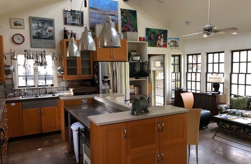 Winston - Salem House | Outrageous House In The Woods