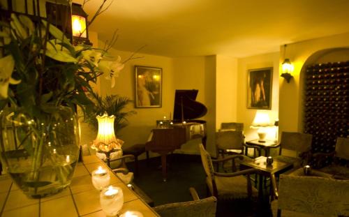 Gravesend Hotel | Overcliffe Hotel