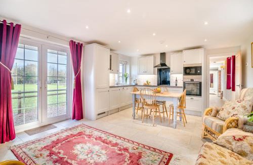Lower Wick House | Paddock Barn