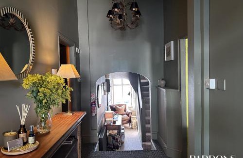 Tavistock Apartment | Paddons