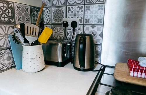 Matlock Bath Cottage | Painter`s Cottage, a charming cottage in historic Town of Matlock Bath