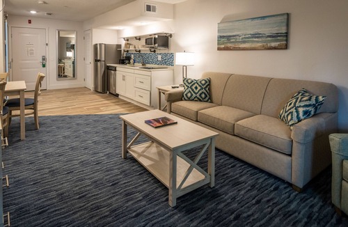 Hilton Head Island Hotel | Palmera Inn and Suites