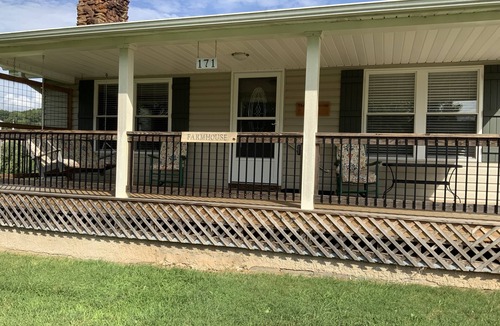 Candler House | Panoramic Mountain Views - The Farmhouse at CreekStone